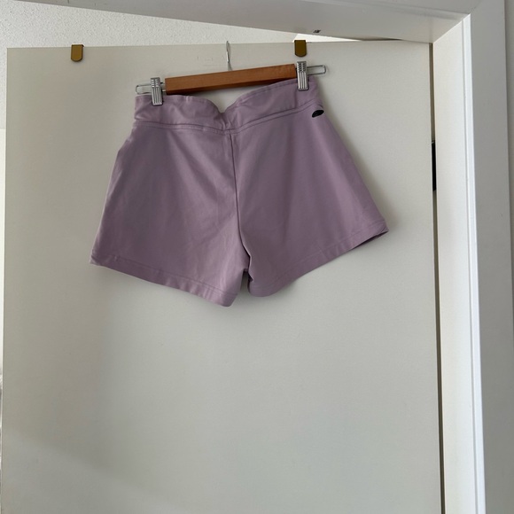 Adidas exercise shorts - Picture 2 of 4